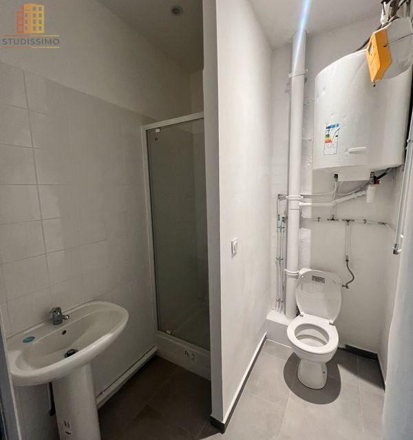 Studio 38m² Marseille 1er Saint-Charles - Spacieux, proche gare - Photo 2