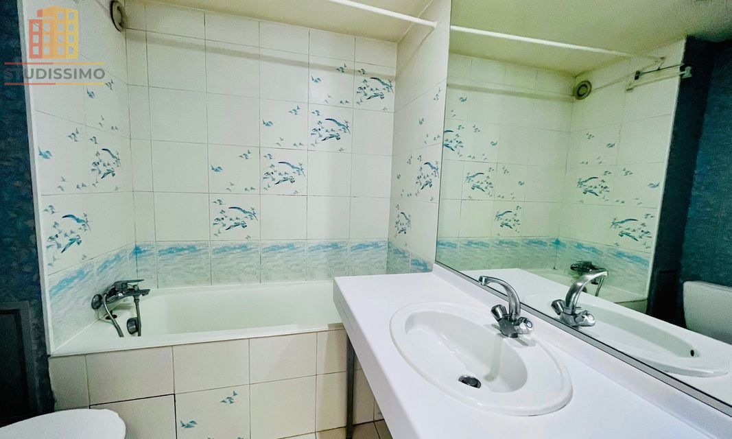 Studio 21m² Marseille 6e - Terrasse, proche place Castellane - Photo 3