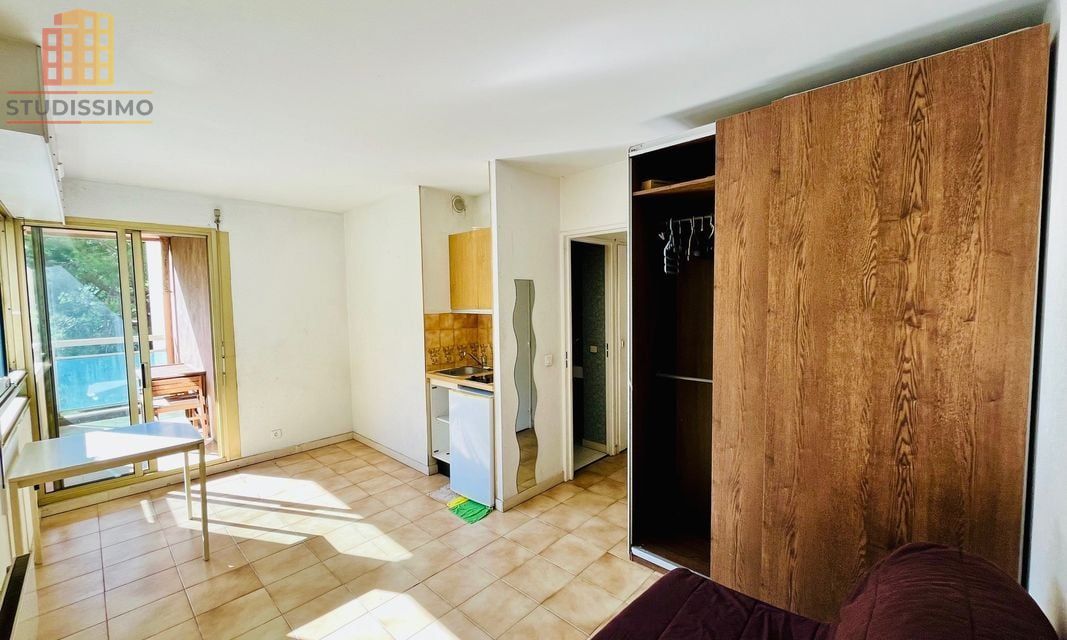 Studio 21m² Marseille 6e - Terrasse, proche place Castellane - Photo 4