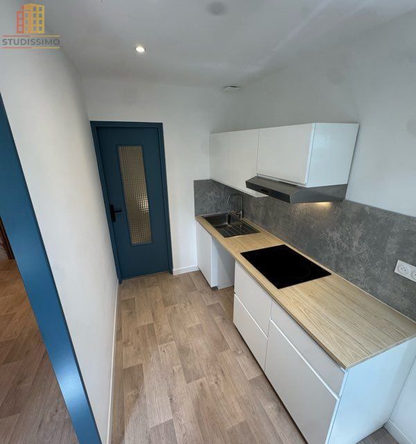 Studio 26m² Arles - Entièrement rénové, charmant - Photo 2