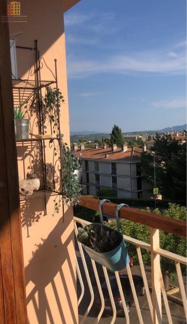 Studio meublé 18m² Aix-en-Provence - Balcon - Photo 2