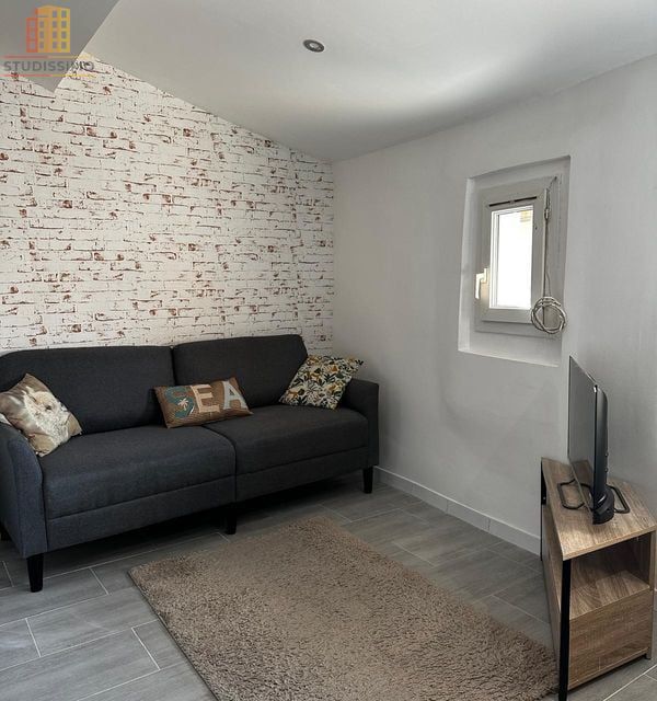 T1 27m² Aubagne centre - Entièrement refait à neuf - Photo 1