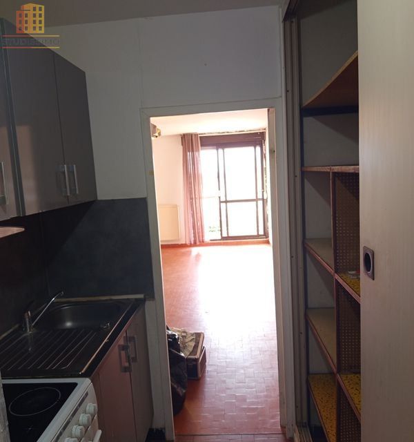 Appartement 33m² Saint-Martin-de-Crau - Photo 2