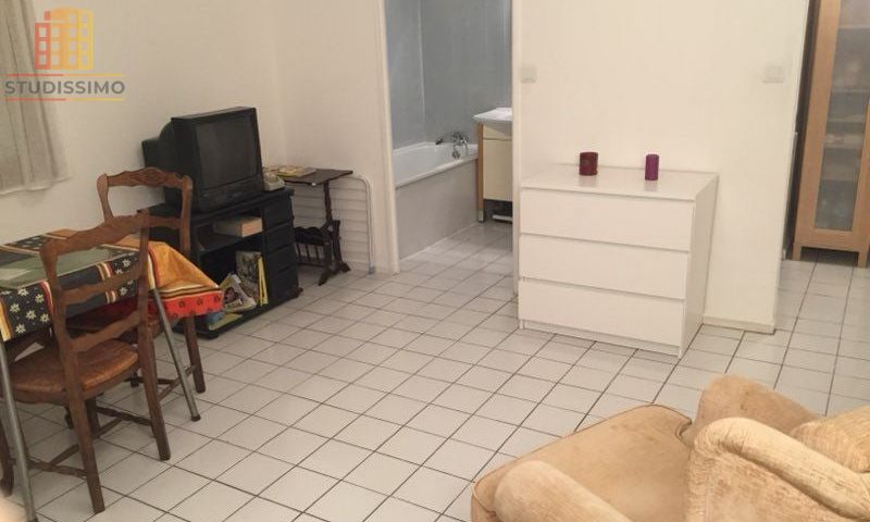 T1 bis 29m² Toulouse 31400 - Loué, très rentable - Photo 2