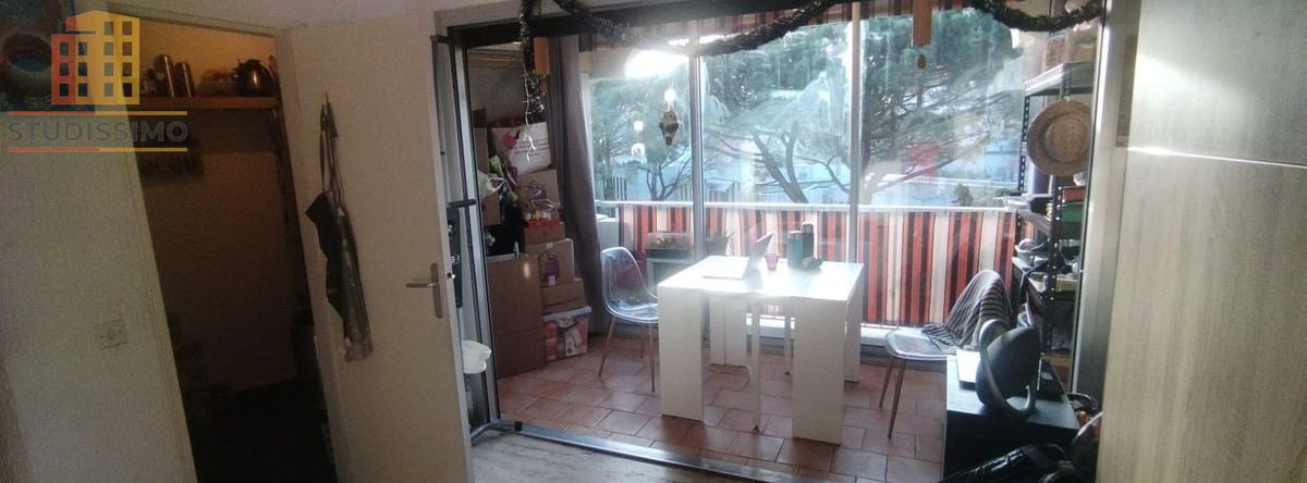 Studio 30m² Mandelieu-la-Napoule - Lumineux, loggia - Photo 2