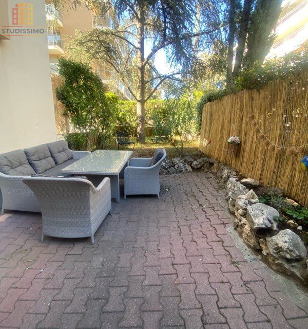 Studio 28m² Juan-les-Pins Antibes - Tout confort, proche plage - Photo 2