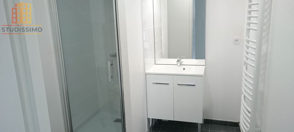 T1 bis 30m² Nantes Procé - Parking - Photo 1