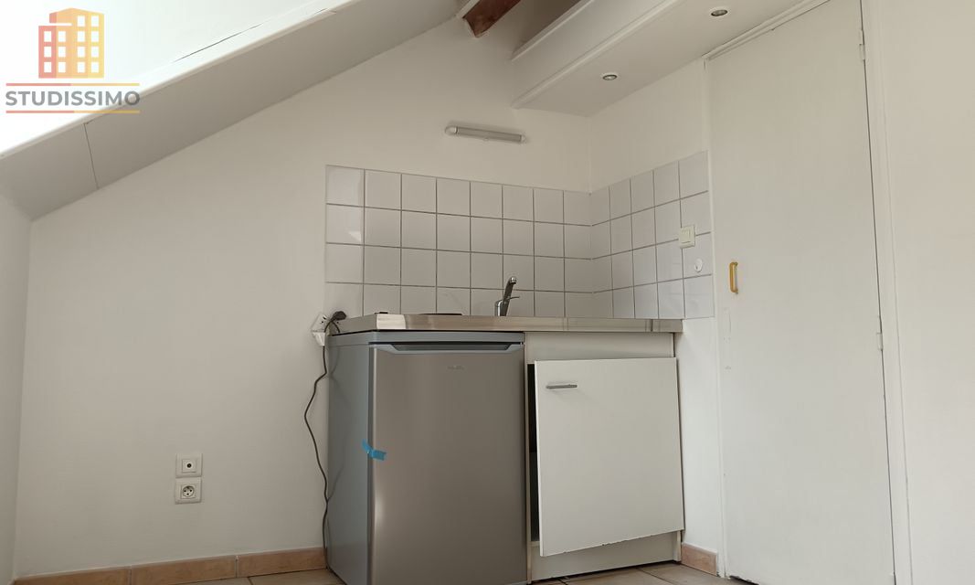 Studette 8m² Nantes 44200 - Photo 1