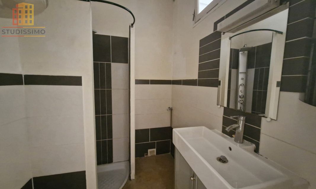 T1 bis 25m² Montpellier Centre - Traversant, rénové - Photo 5