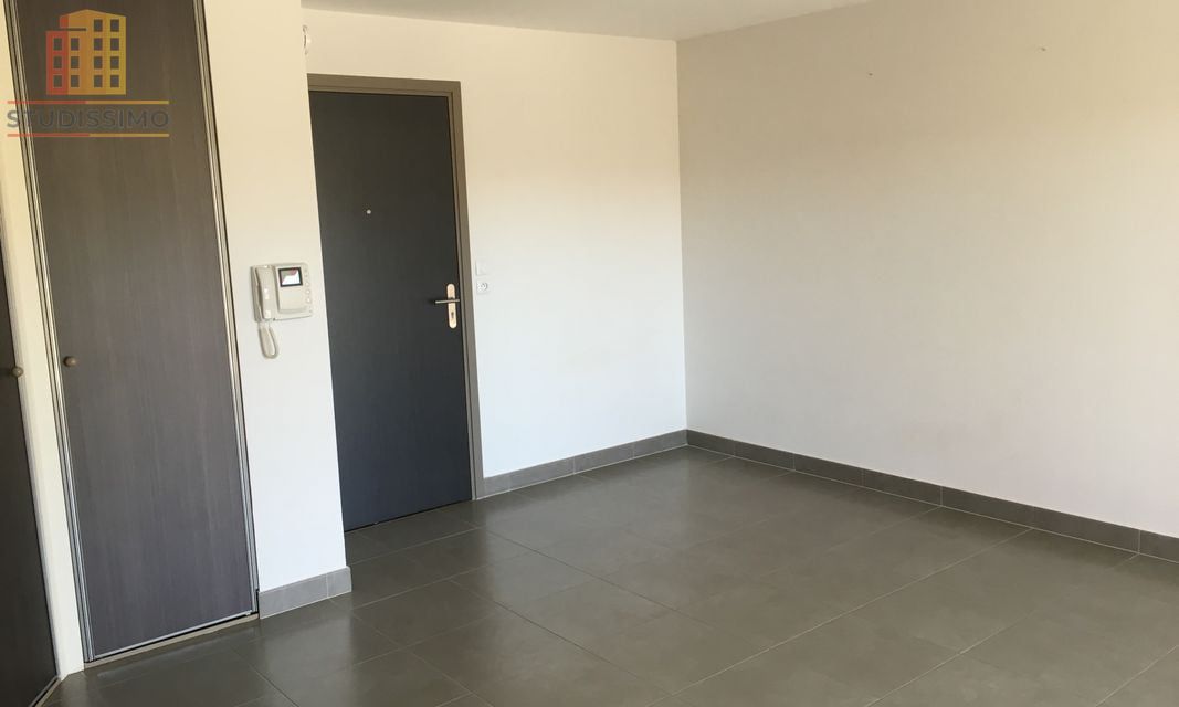 Studio 27m² Agde - Photo 2