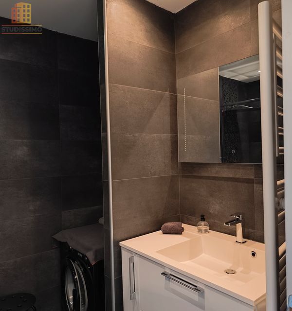 Studio 35m² Bordeaux centre - Lumineux, entièrement rénové - Photo 9