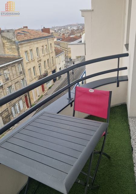 Appartement 26m² Bordeaux - Lumineux, proche tram B et Victoire - Photo 3