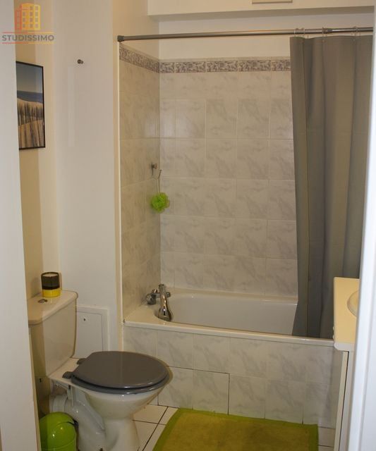 Studio meublé 28m² Villenave-d'Ornon - Jardinet - Photo 2