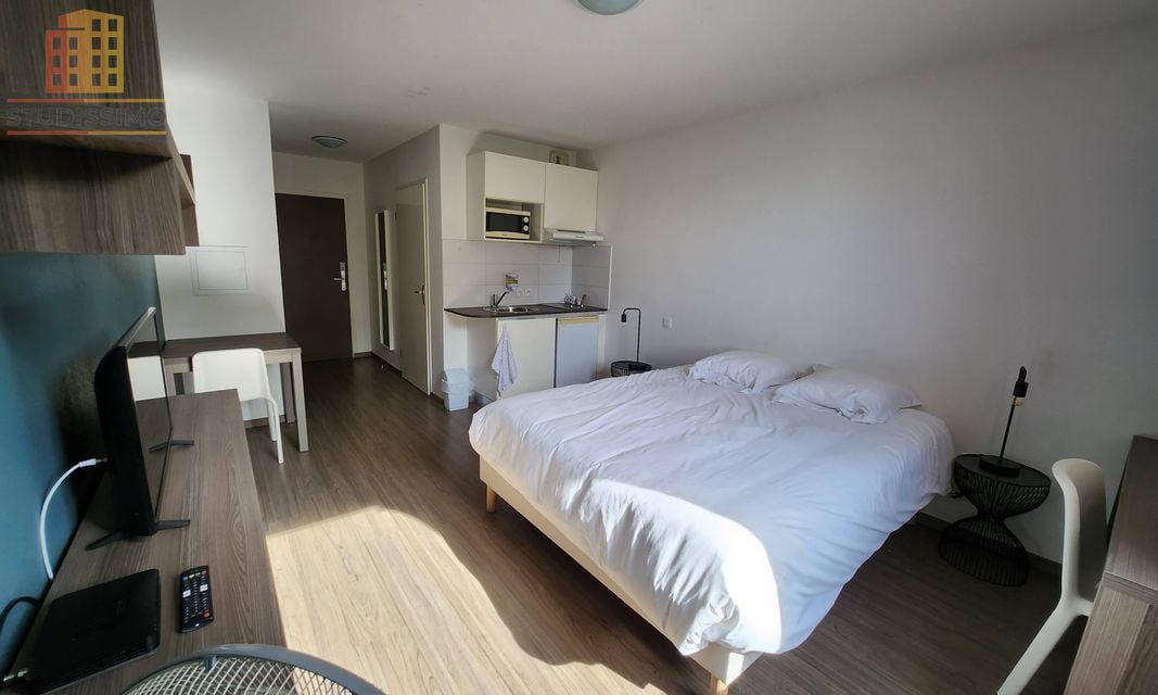 Studio meublé 24m² Bordeaux 33300 - Sous bail commercial - Photo 1