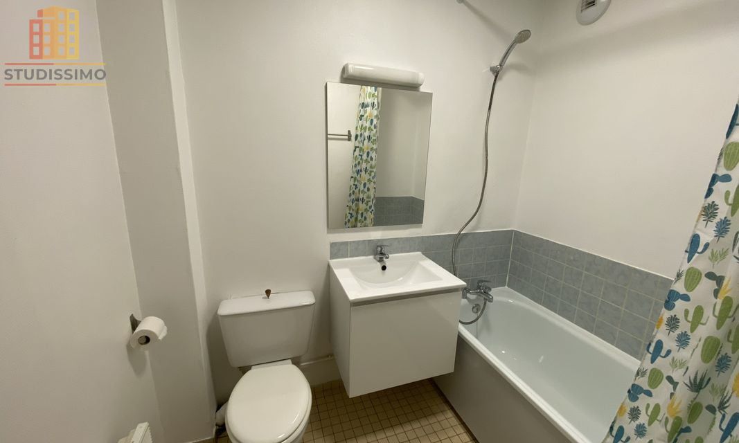 Studio 28m² Lille CHR - Photo 1