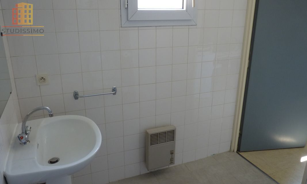 Studio 20m² Grenoble - Résidence étudiante, parking privatif - Photo 1