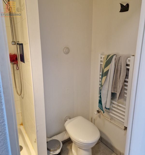 Studio 17m² Grenoble Caserne de Bonne - Résidence étudiante, dernier étage - Photo 11