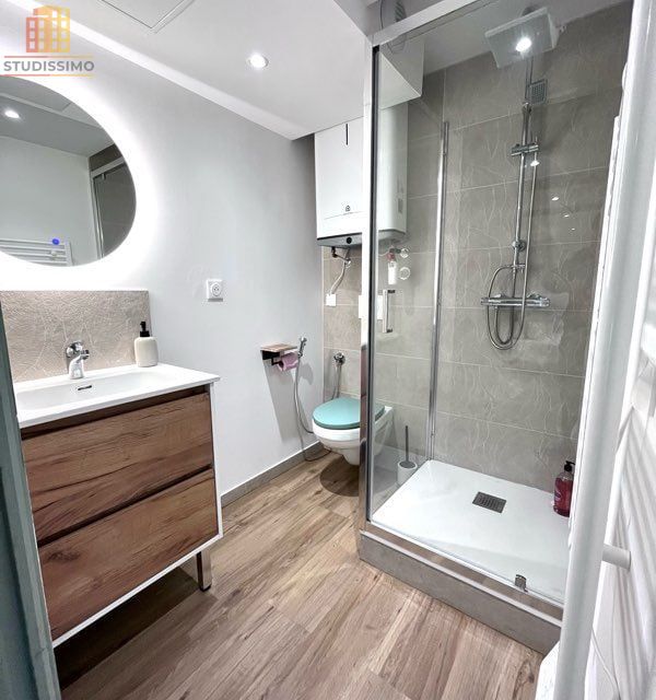 Studio 23m² Saint-Martin-d'Hères - Refait à neuf, avec cour - Photo 5