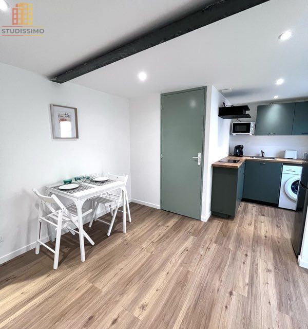 Studio 23m² Saint-Martin-d'Hères - Refait à neuf, avec cour - Photo 2