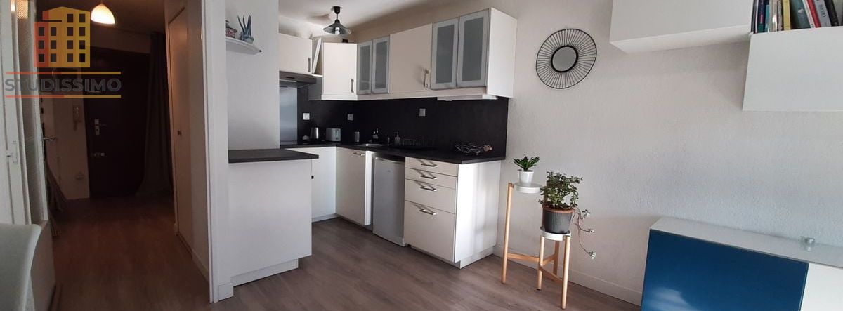 Studio 29m² Saint-Mandrier-sur-Mer Pin Rolland - Photo 2