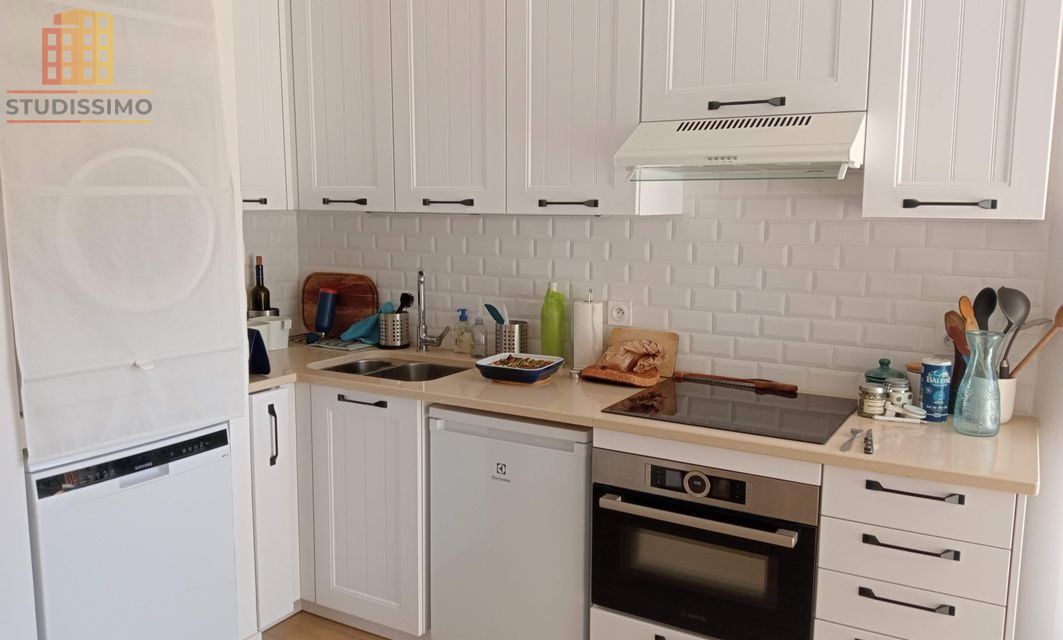 Studio 28m² La Londe-les-Maures - Photo 2