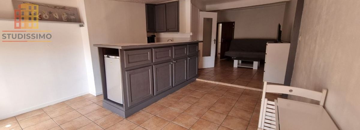 Studio 33m² Le Luc - Dernier étage - Photo 1