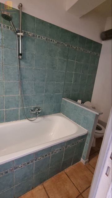 Studio 33m² Le Luc - Dernier étage - Photo 2