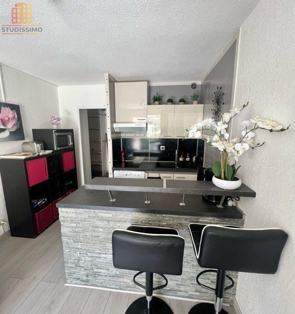 Studio 27m² Sanary-sur-Mer - Résidence sécurisée, parking - Photo 5