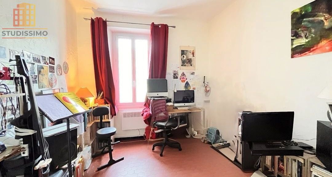 Studio 26m² Toulon - Premier étage - Photo 1
