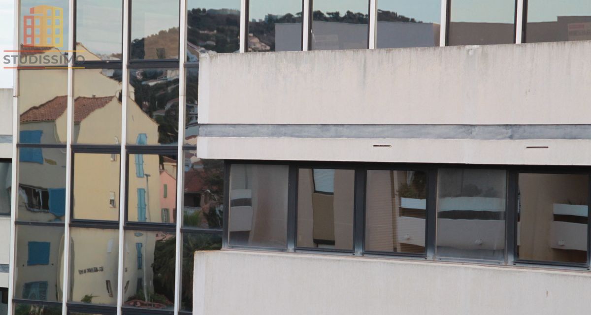 Studio 34m² Hyères - Lumineux, étage élevé - Photo 1