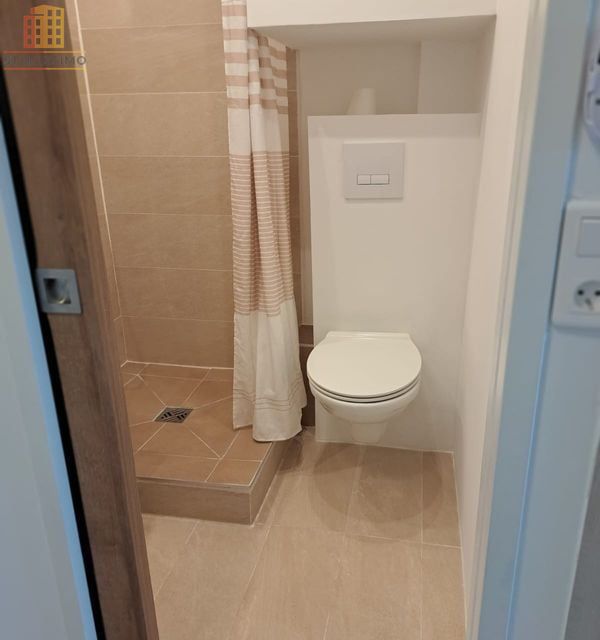 Studio 18m² La Londe-les-Maures - Rénové, loggia - Photo 5