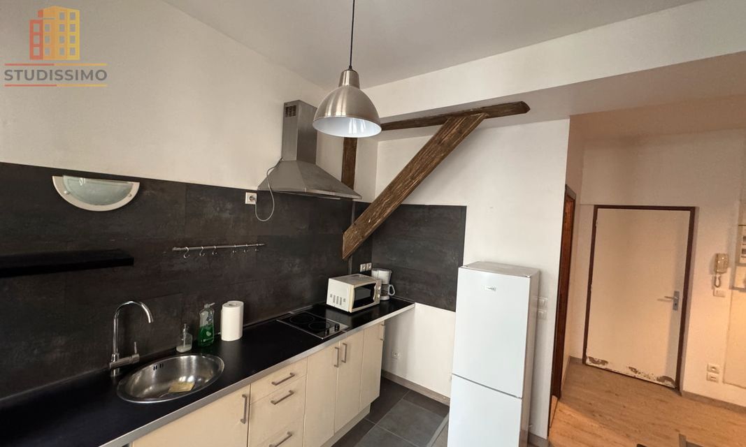 Appartement 30m² Oloron-Sainte-Marie centre - Lumineux, cave - Photo 2