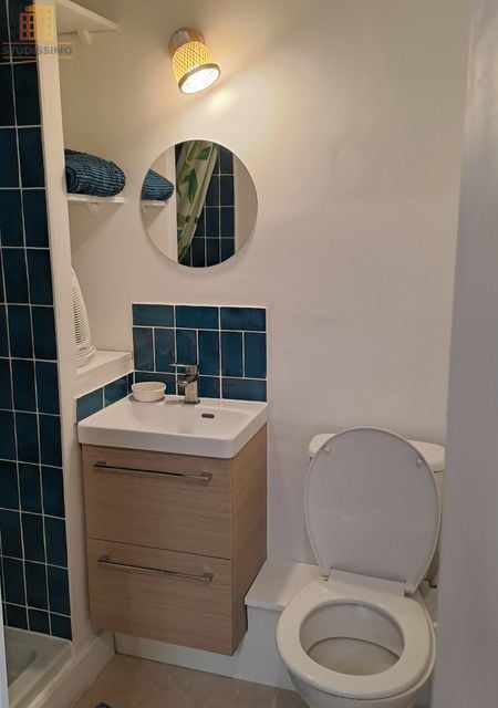 Studio 23m² Caen centre-ville - Lumineux, dernier étage, refait à neuf - Photo 2